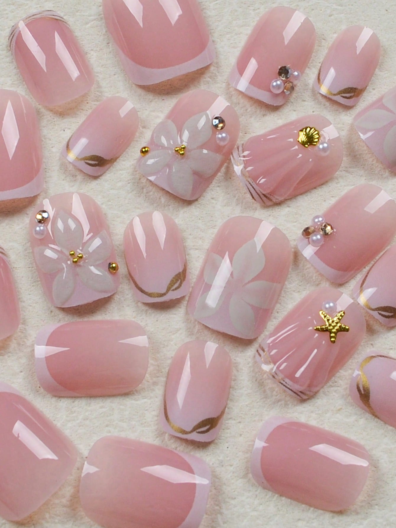 24 stuks korte vierkante witte - Nail Art Halal recensie en prijs